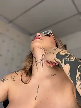 Chat XXX Live CarolQueen1_