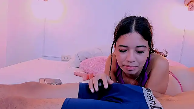 Chat +18 de VelvetTemptation_ ao vivo