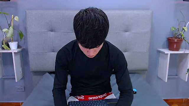 Kevin_Tupen Live XXX chat