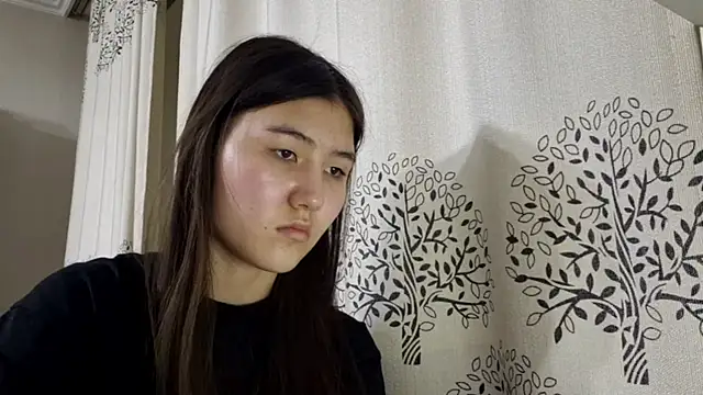 LimpedFlyby Adlı Modelin Canlı XXX Sohbeti