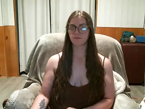 katie_kitten38のライブXXXチャット