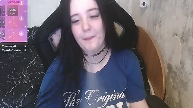your_8a8y's Live XXX Chat