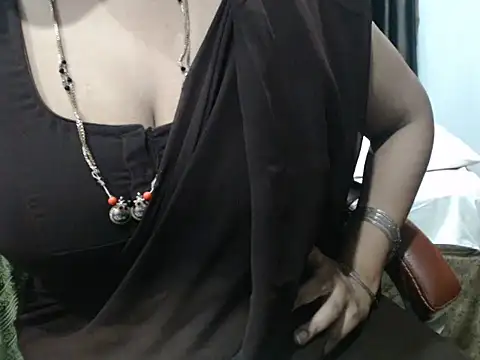 sunitha-3 Live XXX Chat