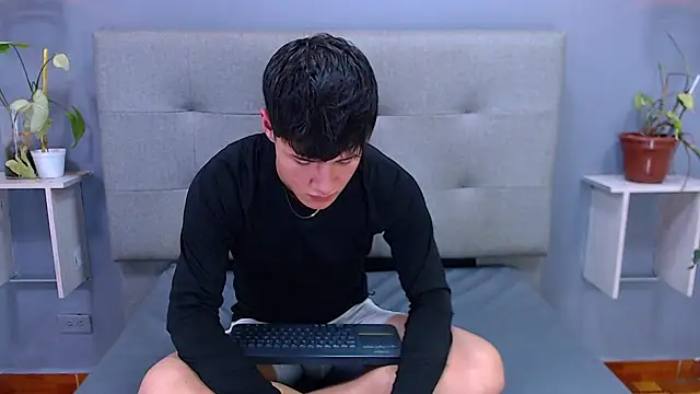Kevin_Tupen Live XXX chat