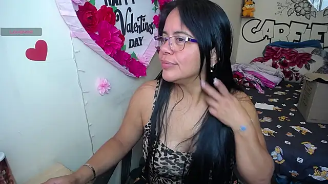Miss__kendra_ live XXX chat