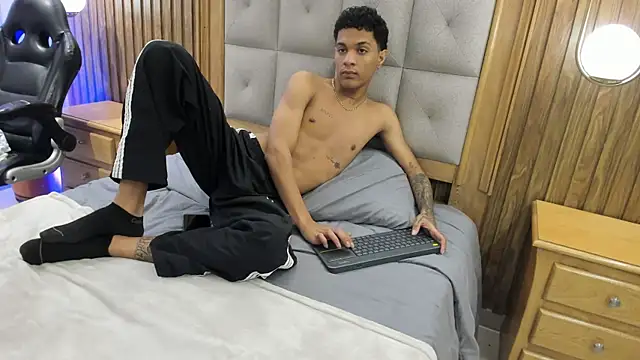 Mael_Jason live XXX chat