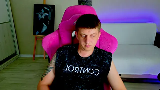 Shawty_Mia Chat XXX in diretta