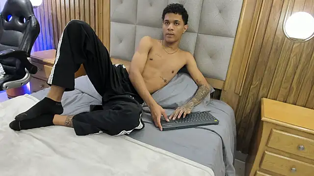 Mael_Jason XXX чат на живо