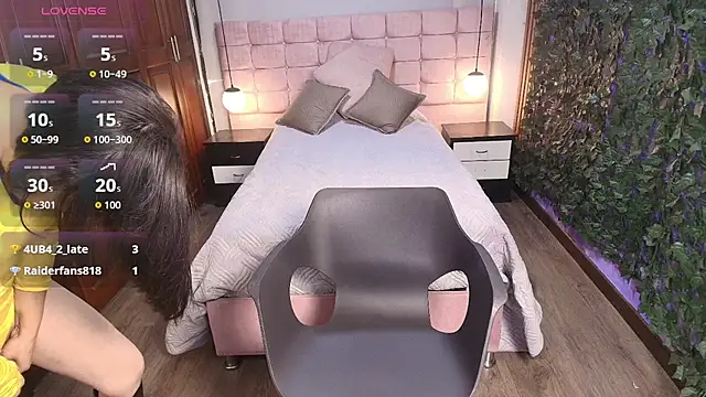 MoriahStorm's Live XXX Chat