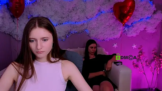 nekky_mouse Adlı Modelin Canlı XXX Sohbeti