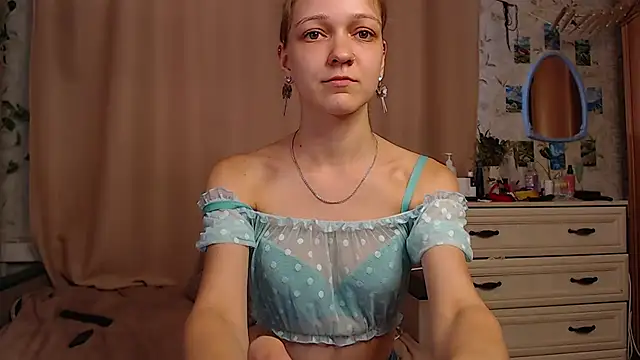Adeline_MaxwellのライブXXXチャット