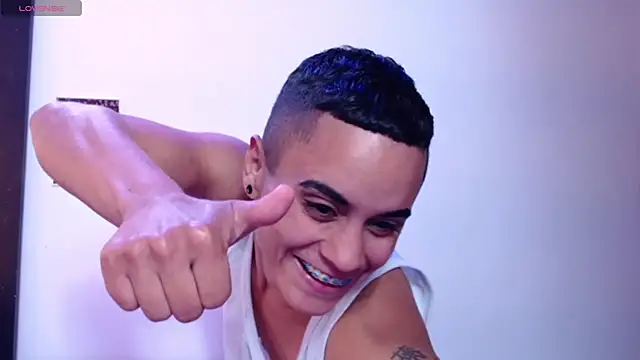 Chat XXX ao vivo de Liiamthompson