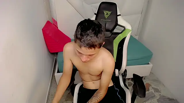 NYC_Bby Live XXX-Chat