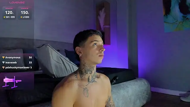 Онлайн чат XXX Ian_Castillo_