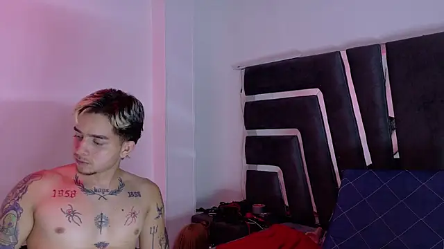 XXX chat uživo modela AliceandMax
