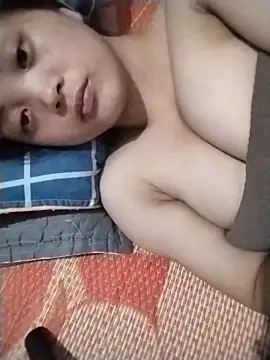 Traem-12's Live XXX Chat
