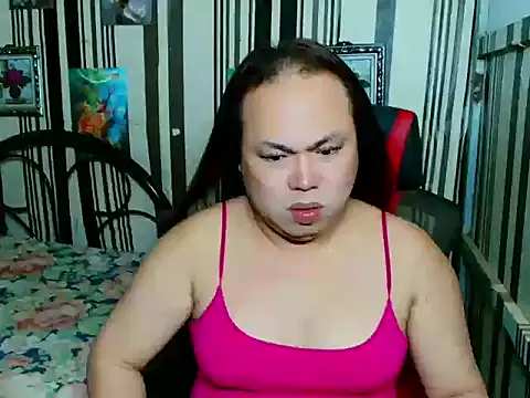 Chat XXX Live UnCut_Cock_Ts