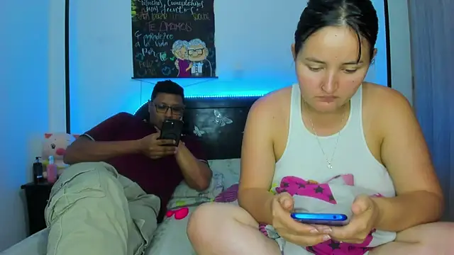 Ari_And_Abdie Live XXX-chat