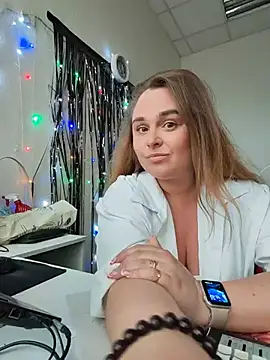 Juicy_PeachLux Live XXX Chat
