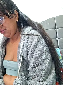 ZaidaWet's Live XXX Chat