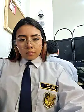 Angela__05 – Naživo XXX chat
