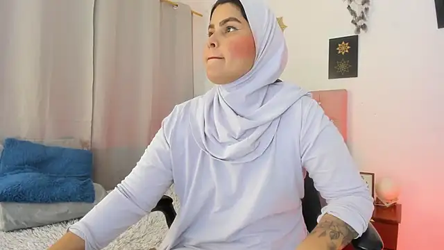 AishaAmin_'s Live XXX Chat
