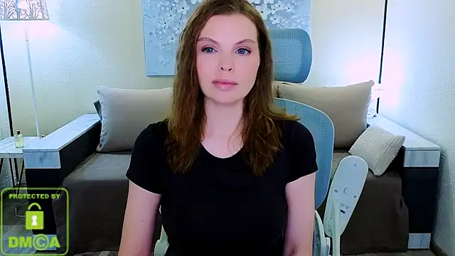 Glossier's Live XXX Chat