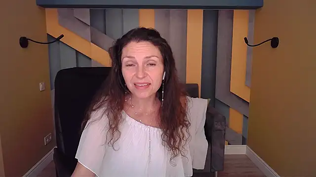 EllaLong Adlı Modelin Canlı XXX Sohbeti