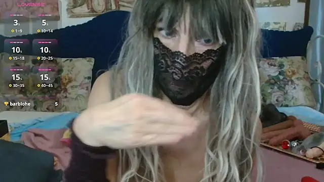 Yllmira live XXX chat