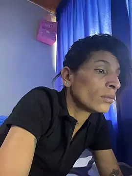 ImCrazzy Chat XXX in diretta