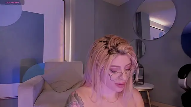 Онлайн чат XXX MadisonKane