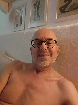 XXX chat uživo modela Lovely_professor
