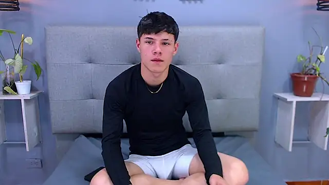 Kevin_Tupe live XXX chat