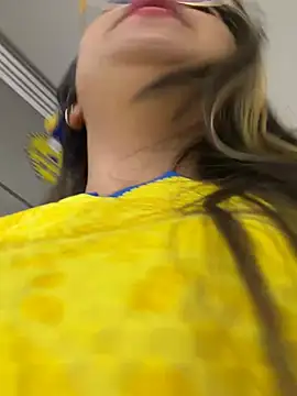 LIZ-06_'s Webcam Show
