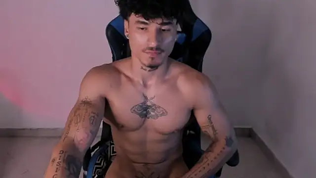 Thomas_Fit1 Obrolan Langsung XXX