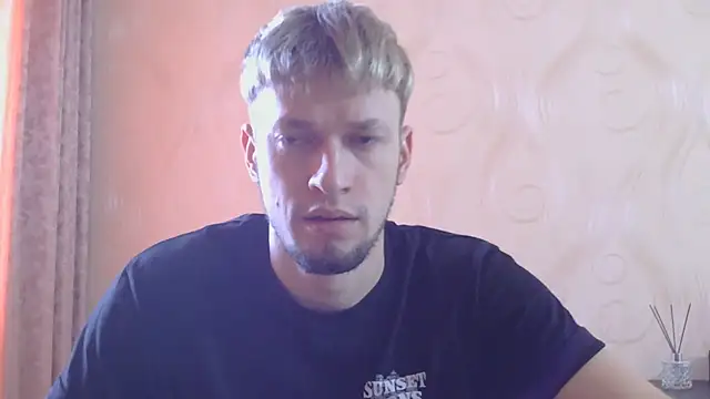 Онлайн чат XXX frama666