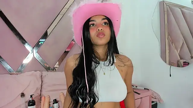 Chatroom XXX en direct de honeyhtx