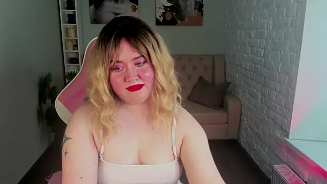 Chatroom XXX en direct de Goddess_Ellis