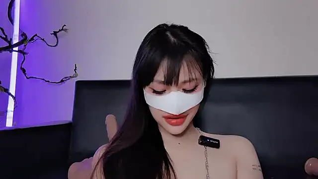 Živý XXX chat MaiLiiil