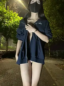 xiao-Lin live XXX chat