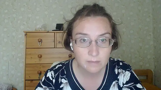 Chat XXX ao vivo de Smart_Rose