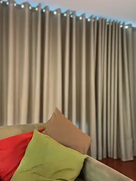 Zandrina 라이브 XXX 채팅