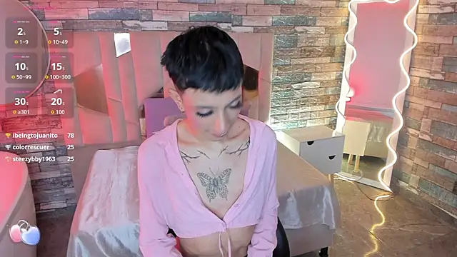 Вебкам-шоу CYRUS_TAY