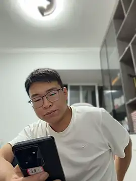 lubage4 Pertunjukan Webcam