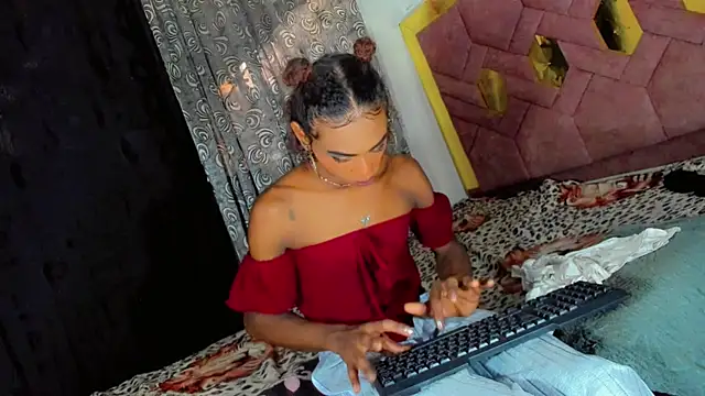 xsofiacastro's Live XXX Chat