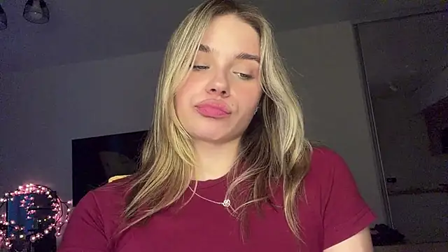 EarthaStinett's Live XXX Chat