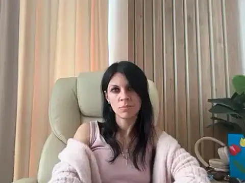 InjaAtHome's Live XXX Chat