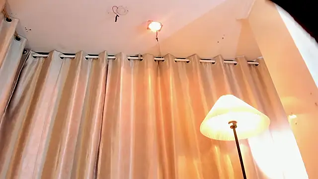 Ethan_qop Chat XXX in diretta