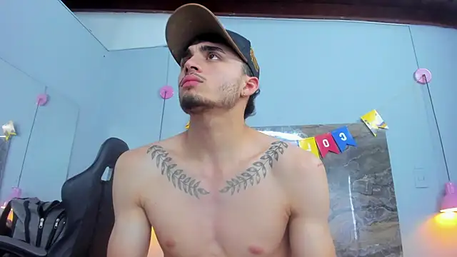 James-06 Chat XXX live