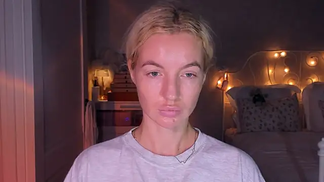Онлайн чат XXX aestetick